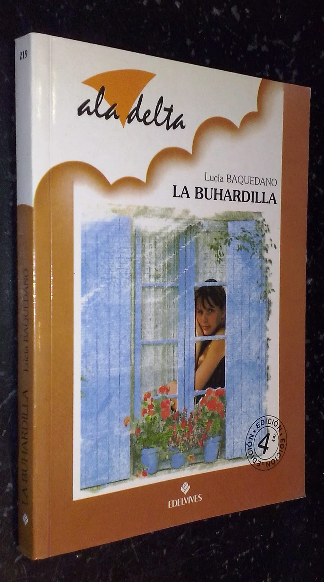 La buhardilla (Ala Delta - Serie Marrón)