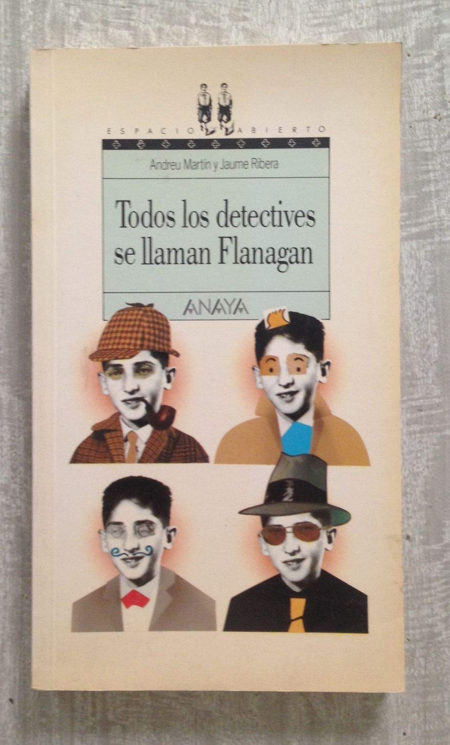 TODOS DETECTIVES LLAMAN FLANAGAN (ESPACIO ABIERTO)